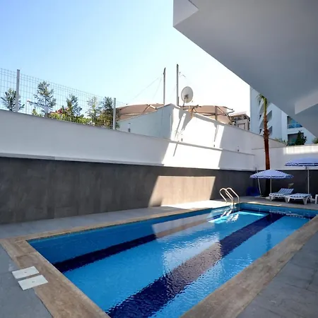 Cleopatra Beach Luxury 4 In Hygienic Condition *